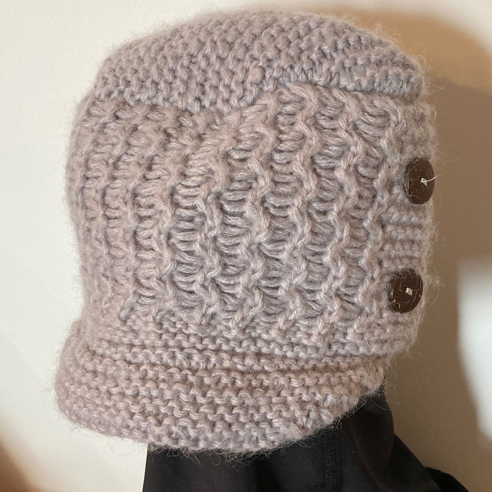 Cabela's Soft Knit Women's Hat with Button Details